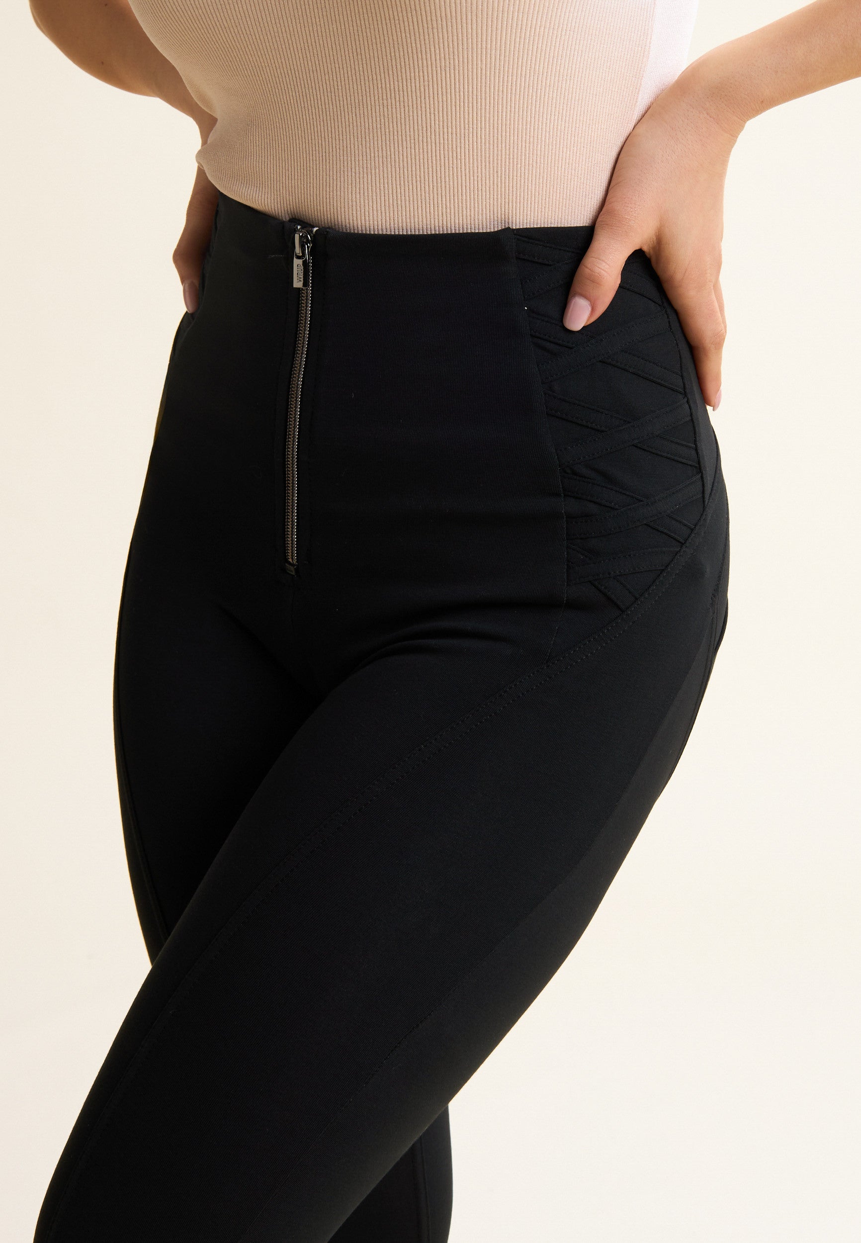 WR.UP® Push-Up - Pants