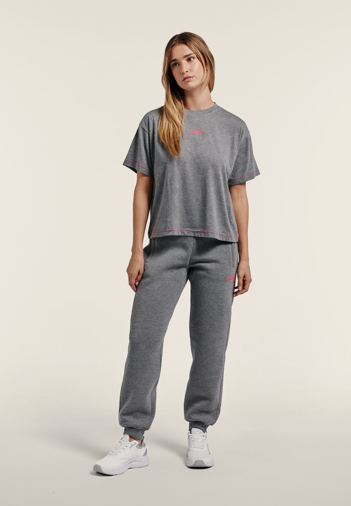 Comfort t-shirt in melange jersey with neon details - Mélange Gray