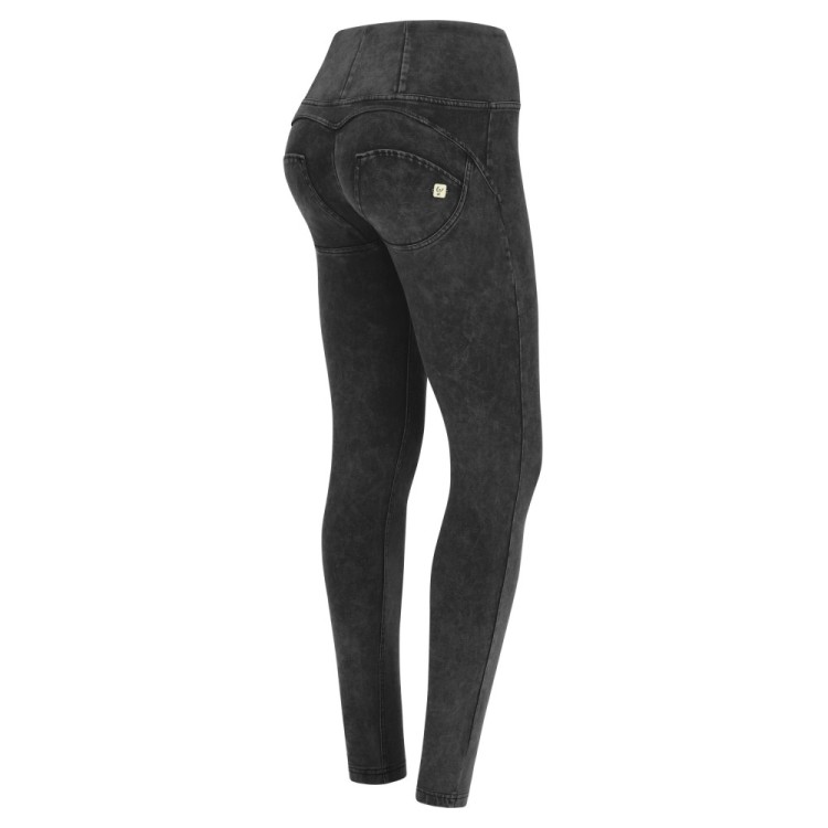 Freddy WR.UP® Eco - High Waist Skinny - Garment Dyed - N0 - Black