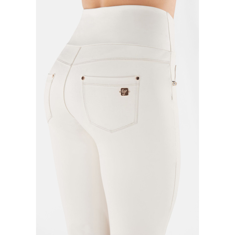 Freddy N.O.W® Yoga Vegan Leather Pants - High High Waist Super Skinny - Criss-Cross Waist - Light Grey - Z102
