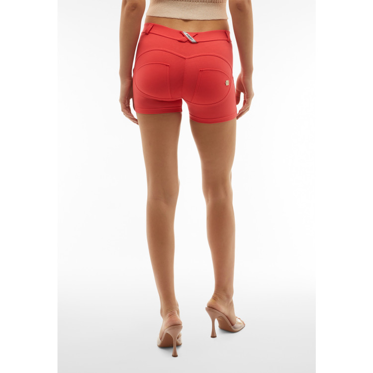 Freddy WR.UP® Push-Up Shorts - Regular Waist Skinny - Red - R126