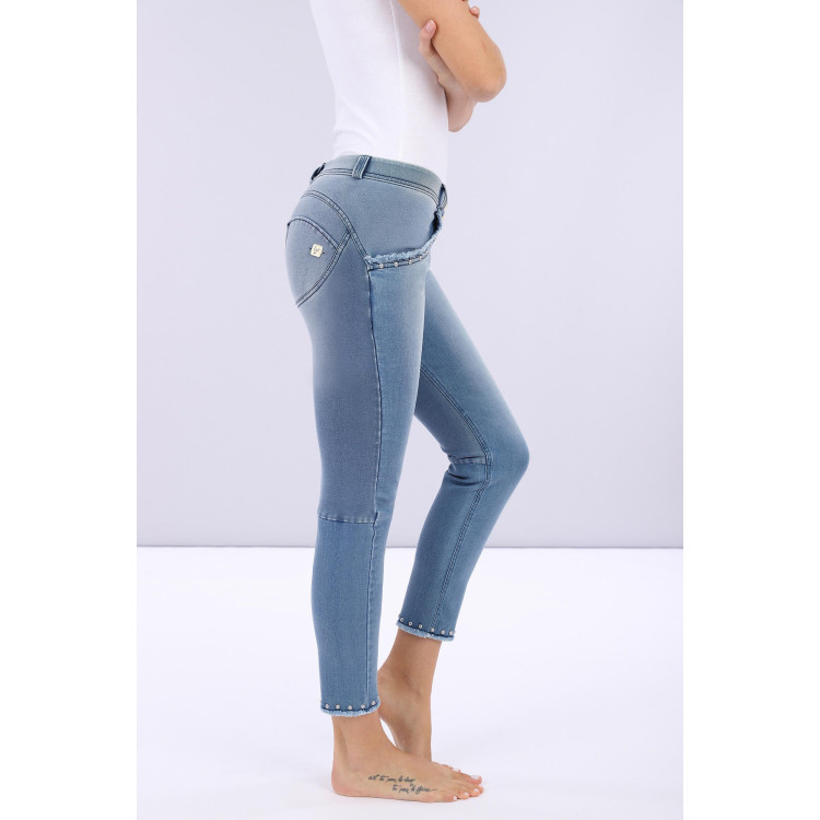 Freddy WR.UP® Denim Effect - Regular Waist Skinny - 7/8 Length - True Denim Front - J4B - Light Blue Denim