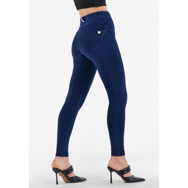 Freddy WR.UP® Curvy Denim - Regular Waist Skinny - J0B - Indigo Denim - Blue Seams