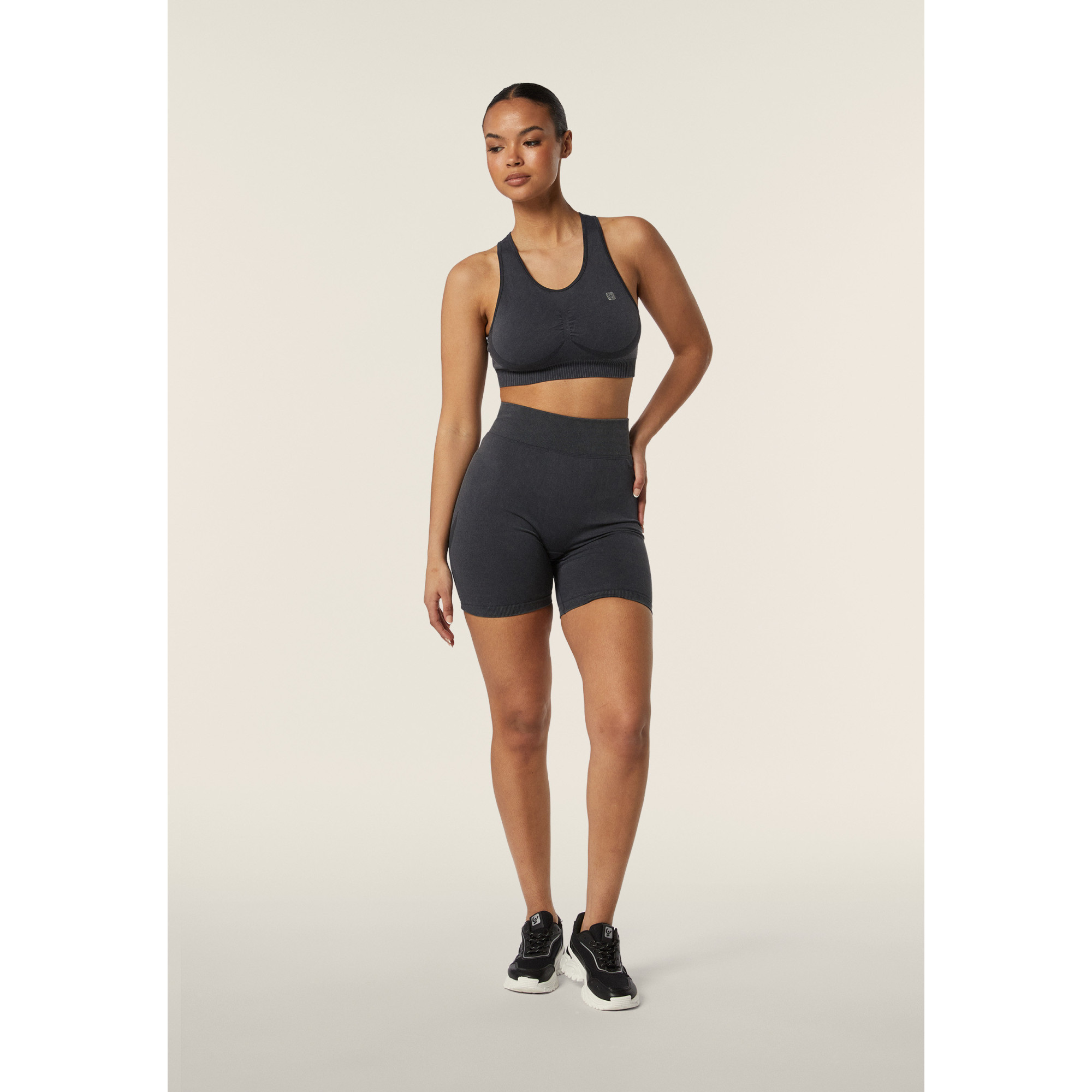 Freddy Seamless Sport Top - Black - NUS