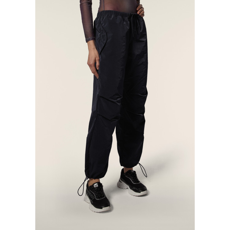 Freddy Parachute Pants - Black - N