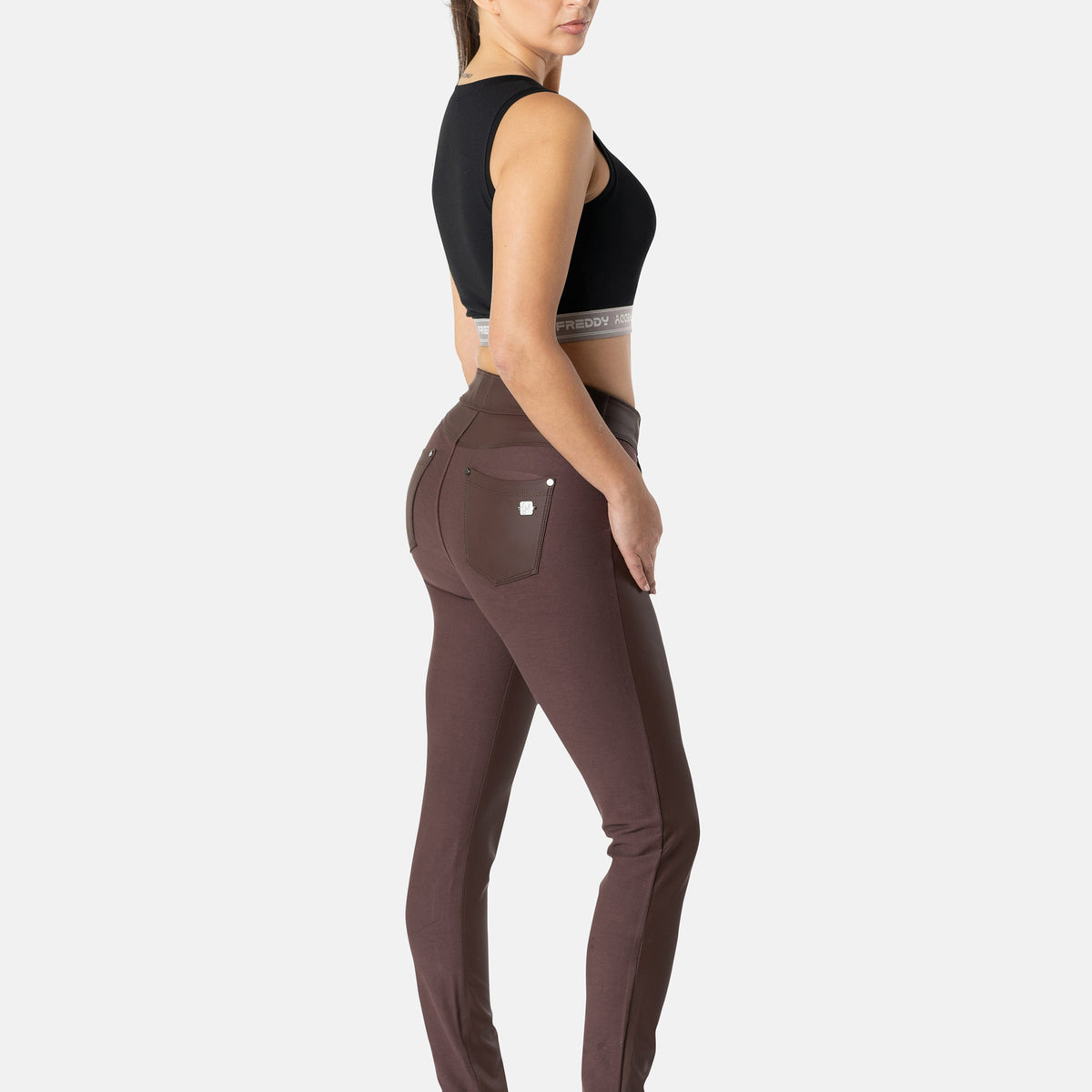 Freddy N.O.W® Comfort Pants - Mid Waist Super Skinny - Vegan Leather Front - Brown - M29 – Freddywear