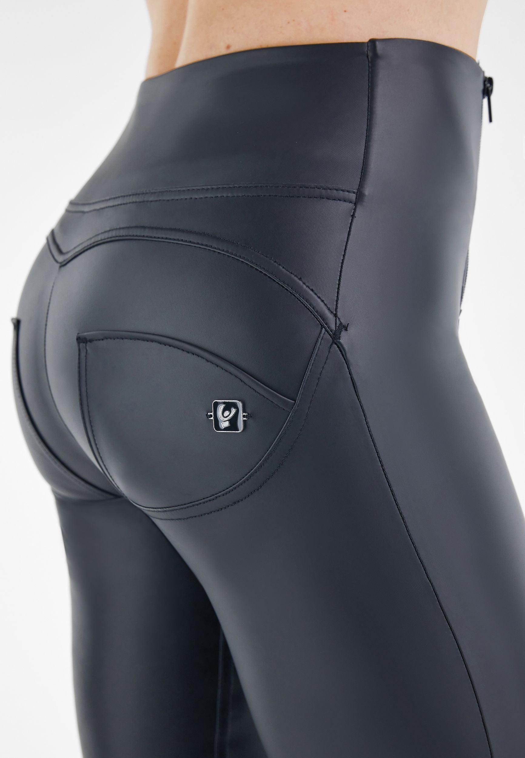 WR.UP® Push-Up - Vegan Leather